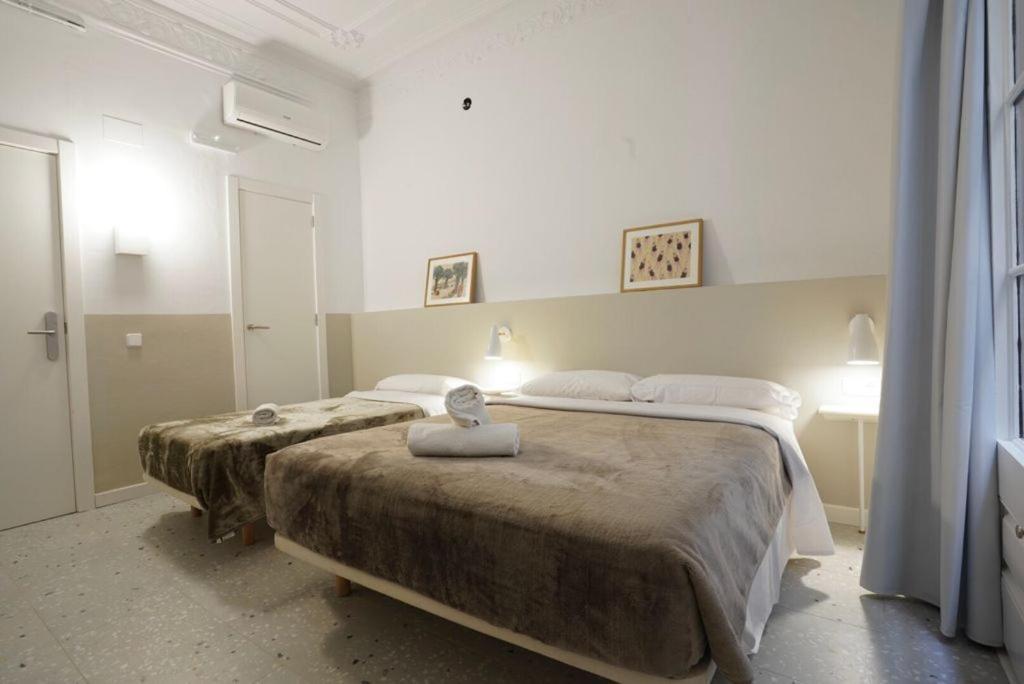 Hostal Hera Βαρκελώνη Εξωτερικό φωτογραφία