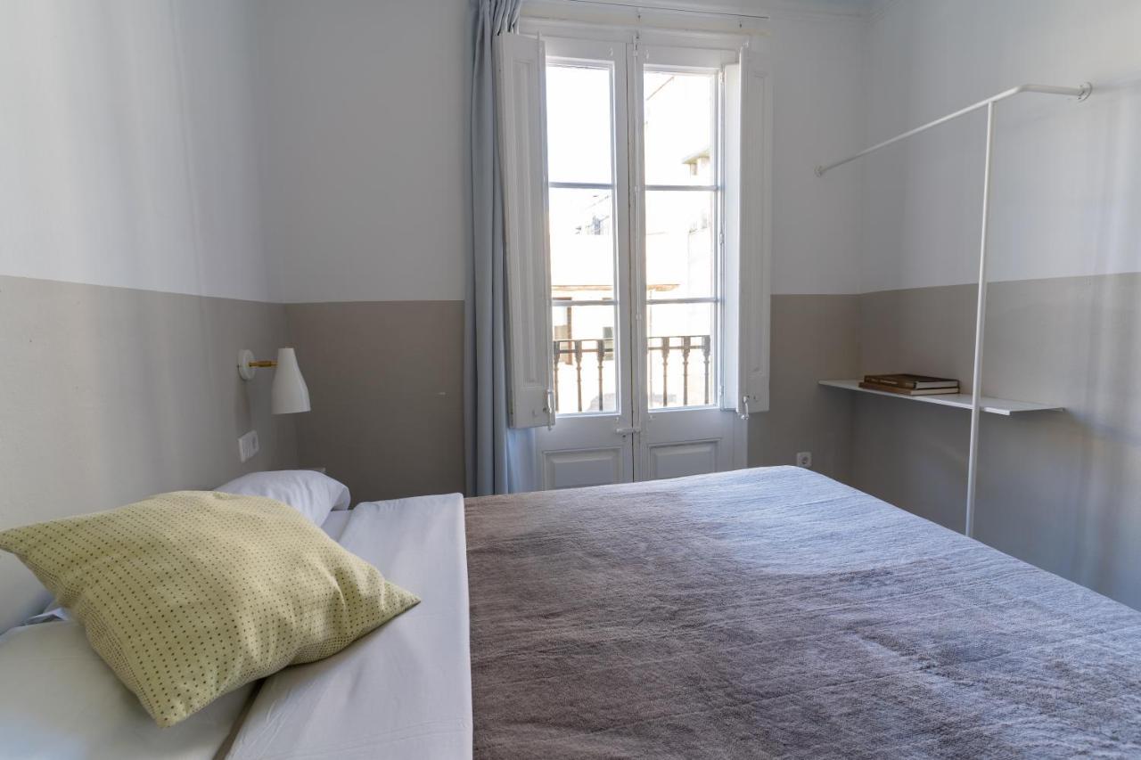 Hostal Hera Βαρκελώνη Εξωτερικό φωτογραφία