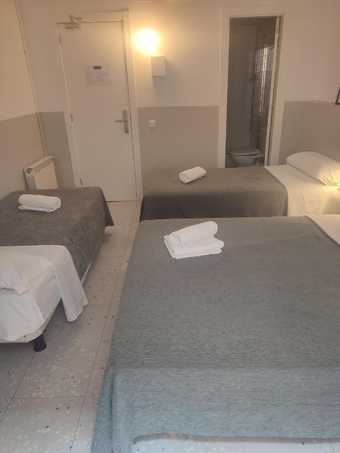 Hostal Hera Βαρκελώνη Εξωτερικό φωτογραφία